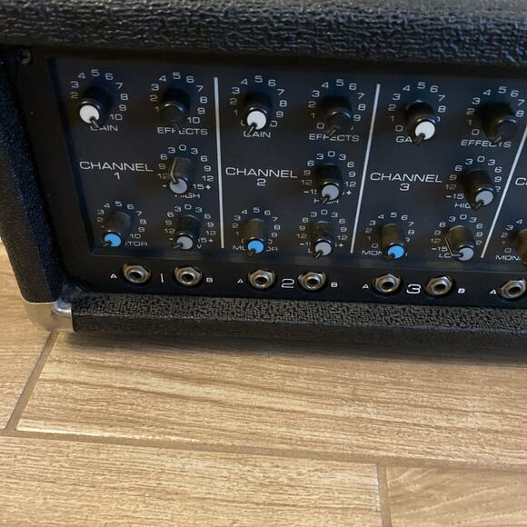 Vintage Peavey XR-500 5-CH Amp/Mixer Tested - Picture 7 of 10